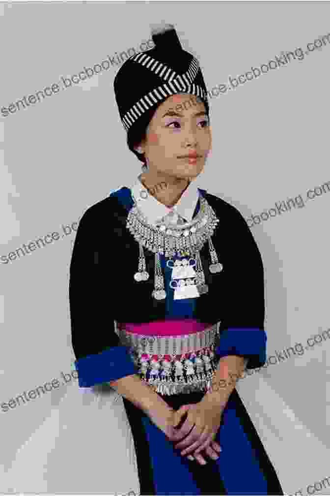 Hmong Soldiers In Traditional Attire Who Are The Hmong People?
